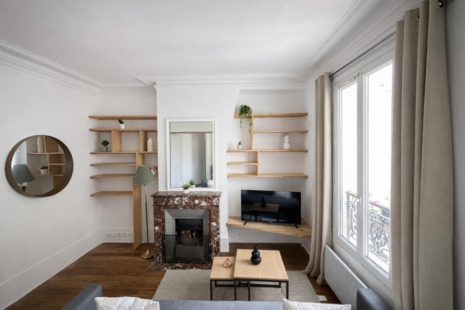 Spacieux De 2 Pièces à Montmartre Appartamento *